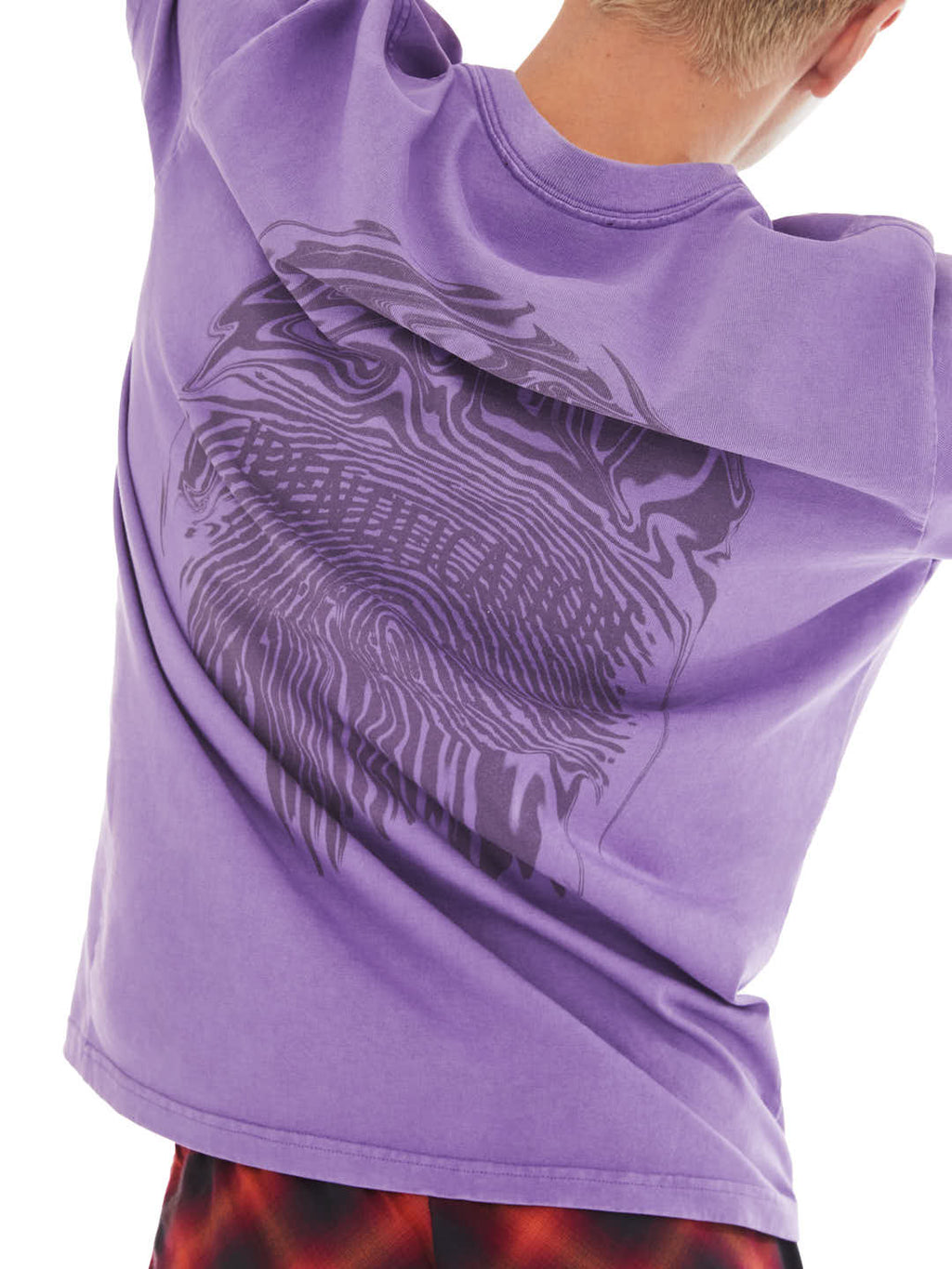 model on a relaxed pose featuring the back of purple t-shirt with purple fingerprint print